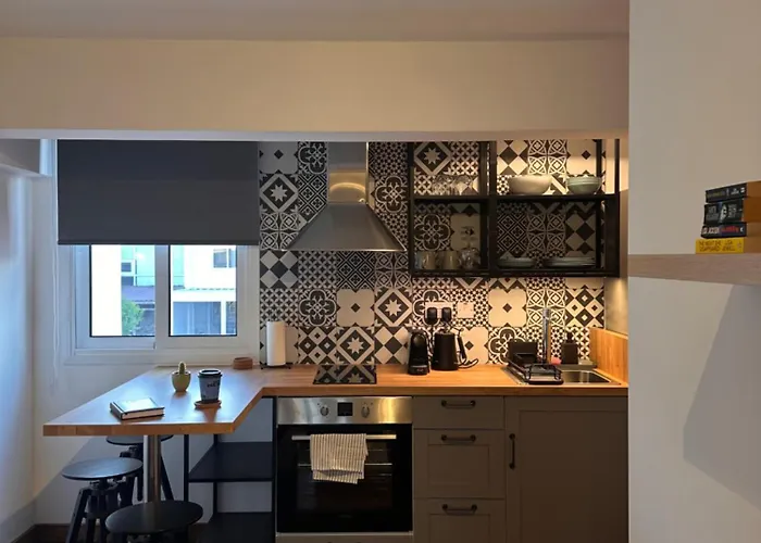 Cozzi Deluxe Appartement Oroklini