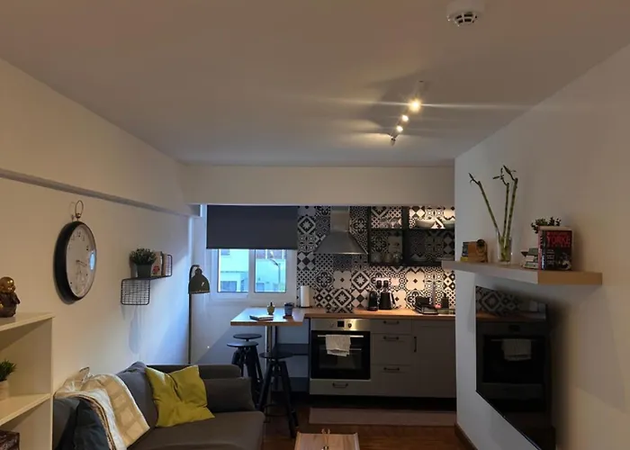 Appartement Cozzi Deluxe Oroklini